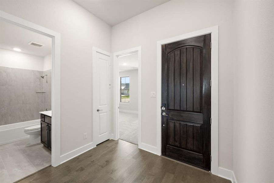 Discovery Collection at Bridgewater