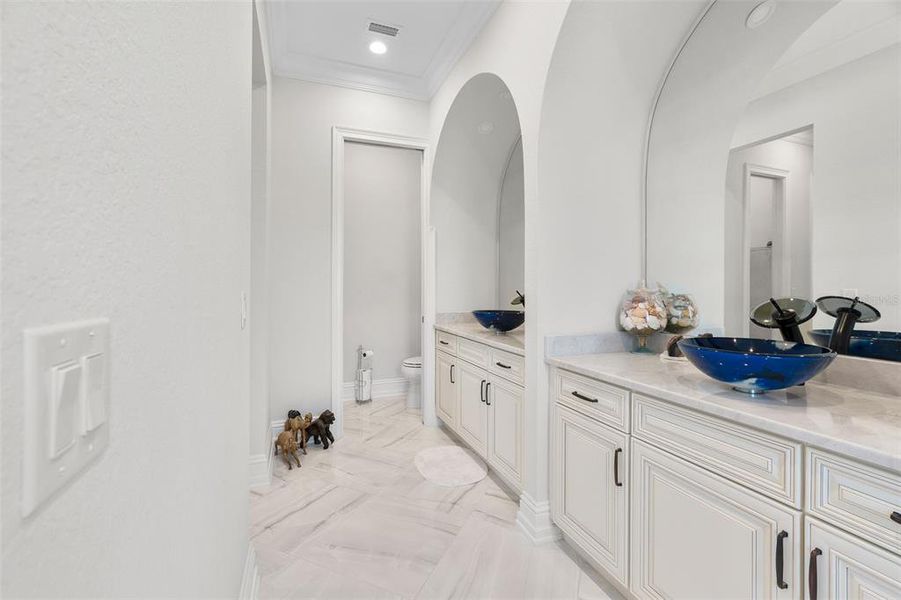 Furnished interior view inside a new home in , Port Charlotte (Image 11).