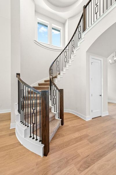 Spacious, unfurnished interior of a new home in 6 Creeks at Waterridge: 70ft. lots, Kyle (Image 15).