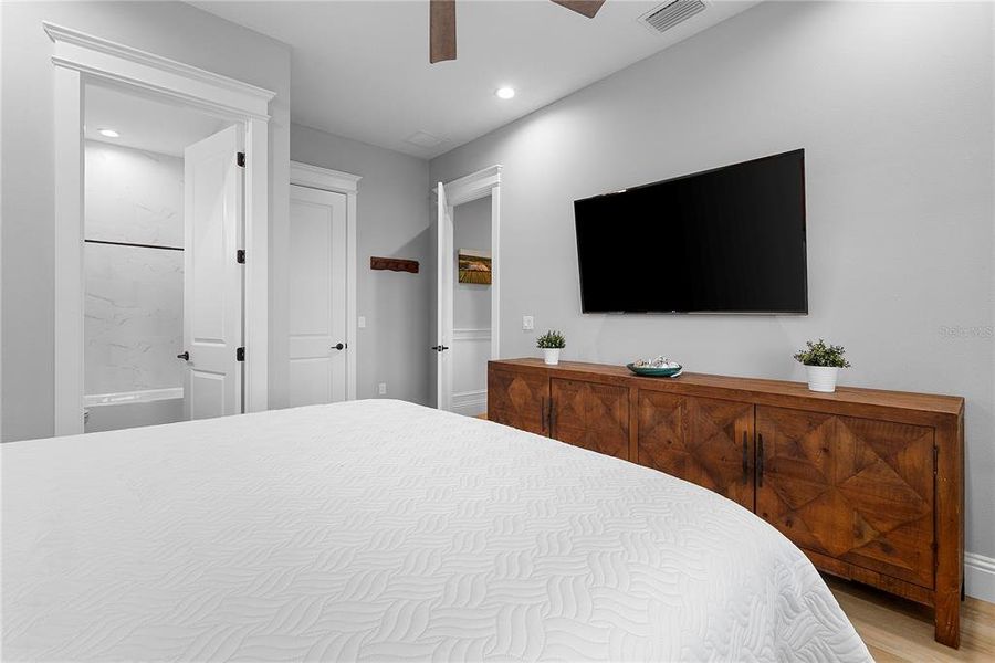 Furnished interior view inside a new home in , Oviedo (Image 7). Furnished interior view inside a new home in , Oviedo (Image 7).