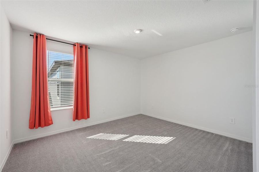 Spacious, unfurnished interior of a new home in Park East: The Manors, Plant City (Image 47). Spacious, unfurnished interior of a new home in Park East: The Manors, Plant City (Image 47).