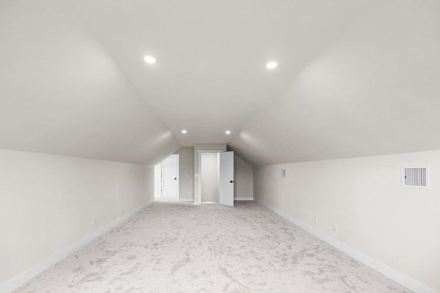 Huge 4th Bedroom/ Media/Rec Room