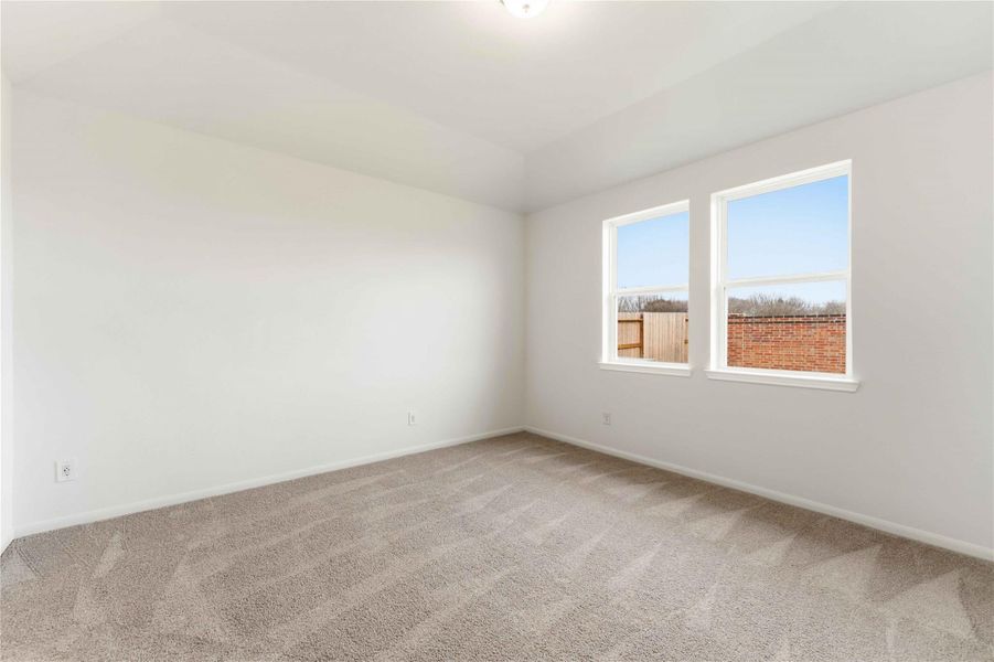 Spacious, unfurnished interior of a new home in Sunterra, Katy (Image 15).