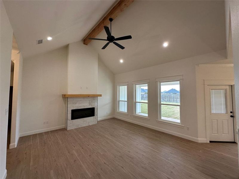 Spacious, unfurnished interior of a new home in , Abilene (Image 21).