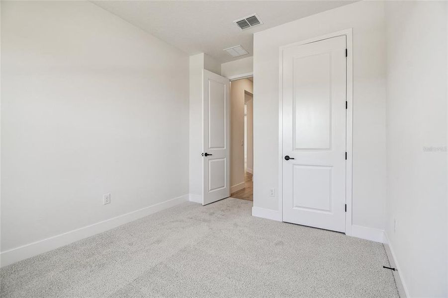 Spacious, unfurnished interior of a new home in Waterset Tradition Series, Apollo Beach (Image 31). Spacious, unfurnished interior of a new home in Waterset Tradition Series, Apollo Beach (Image 31).