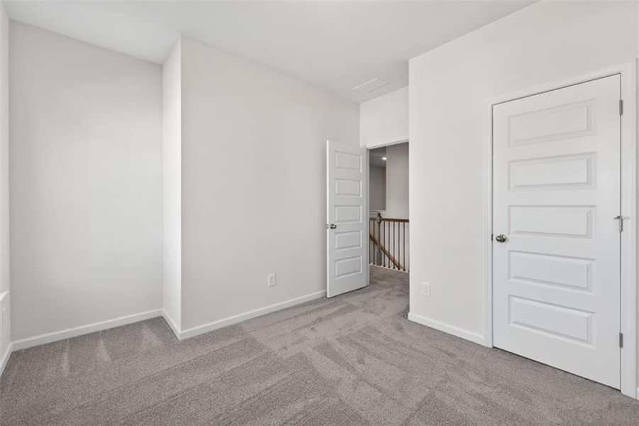 Spacious, unfurnished interior of a new home in Townes At The Stiles, Cartersville (Image 13).