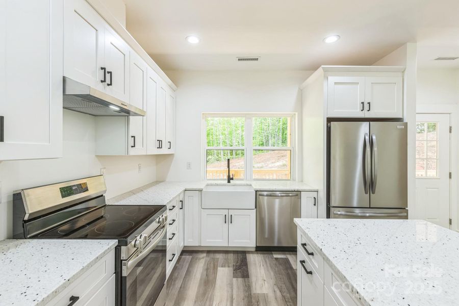 Furnished interior view inside a new home in , Lake Lure (Image 4).