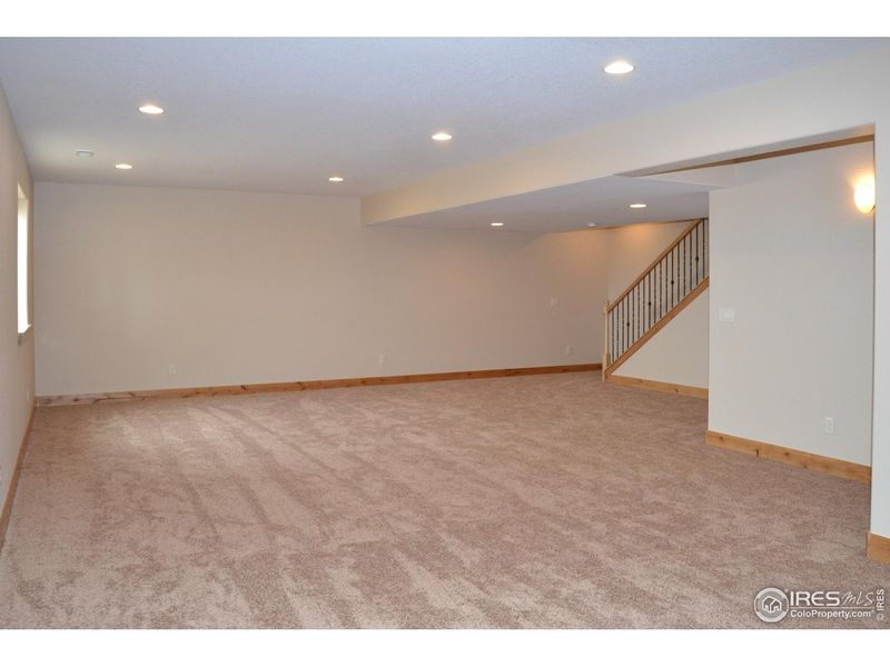 Spacious, unfurnished interior of a new home in , Johnstown (Image 18).