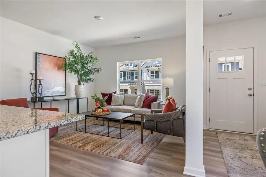 Furnished interior view inside a new home in Shoals Crossing, Conyers (Image 4).