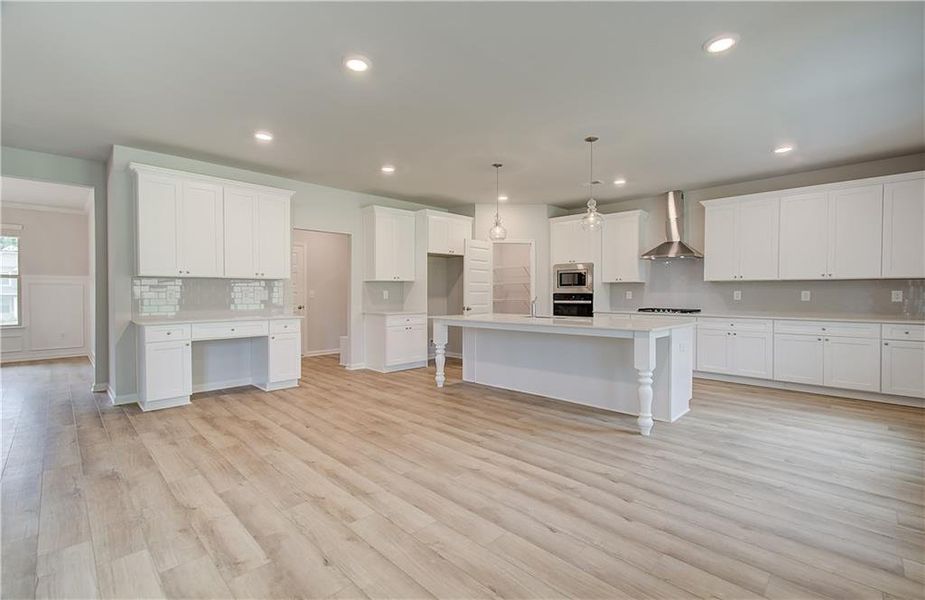 Image 27 of a home in Riverbend Overlook.