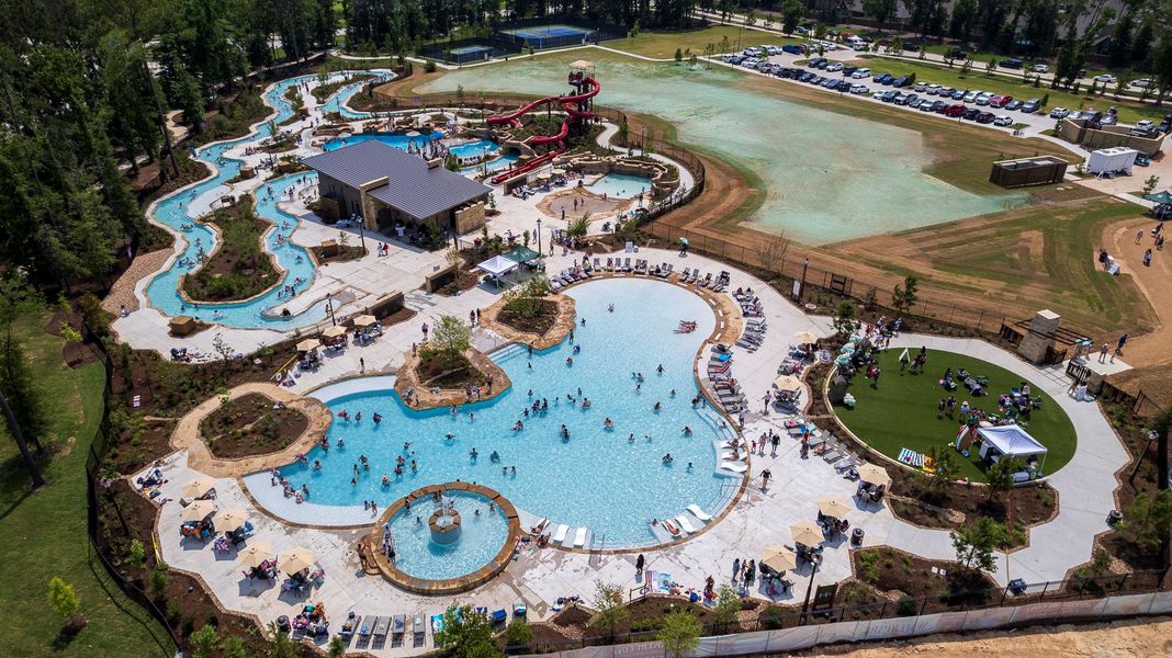 Make a splash at Discovery Cove—the brand-new resort-style pool in The Highlands. Featuring waterslides, splash zones, and plenty of lounge space, it’s the ultimate destination for fun and relaxation.