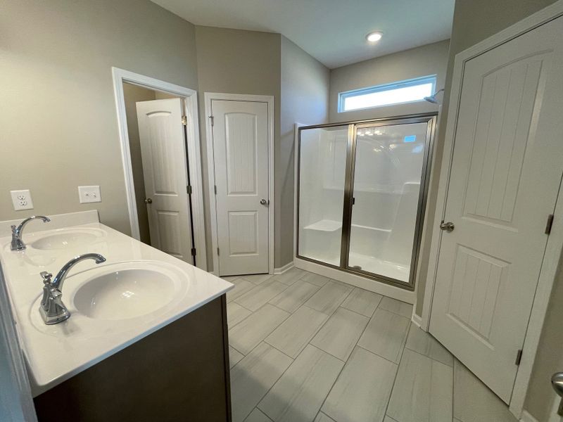 Furnished interior view inside a new home in Brandon Woods, Spring Hill (Image 9). Furnished interior view inside a new home in Brandon Woods, Spring Hill (Image 9).