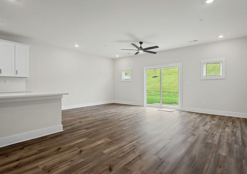 Move freely between the kitchen and living room