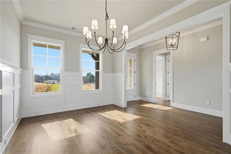 Spacious, unfurnished interior of a new home in , Gainesville (Image 35).
