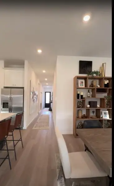 **Photos are a representation of the floor plan. This is not the actual homesite.**