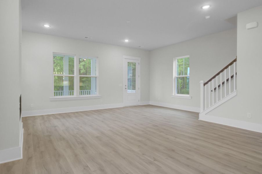 Spacious, unfurnished interior of a new home in Indigo Grove Single Family Homes, Johns Island (Image 19).