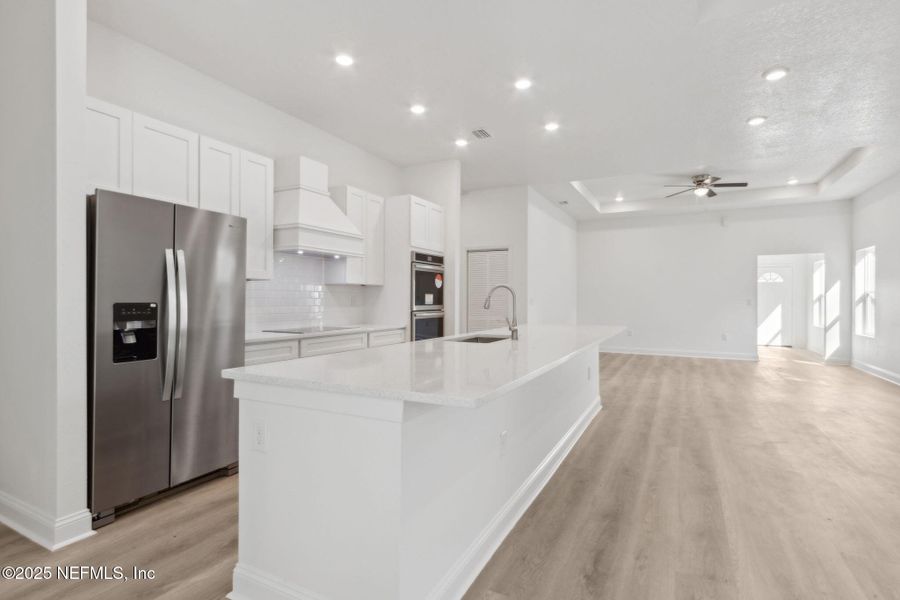 Furnished interior view inside a new home in , Middleburg (Image 7).