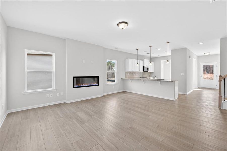 Spacious, unfurnished interior of a new home in Allen Manor, Hoschton (Image 24).