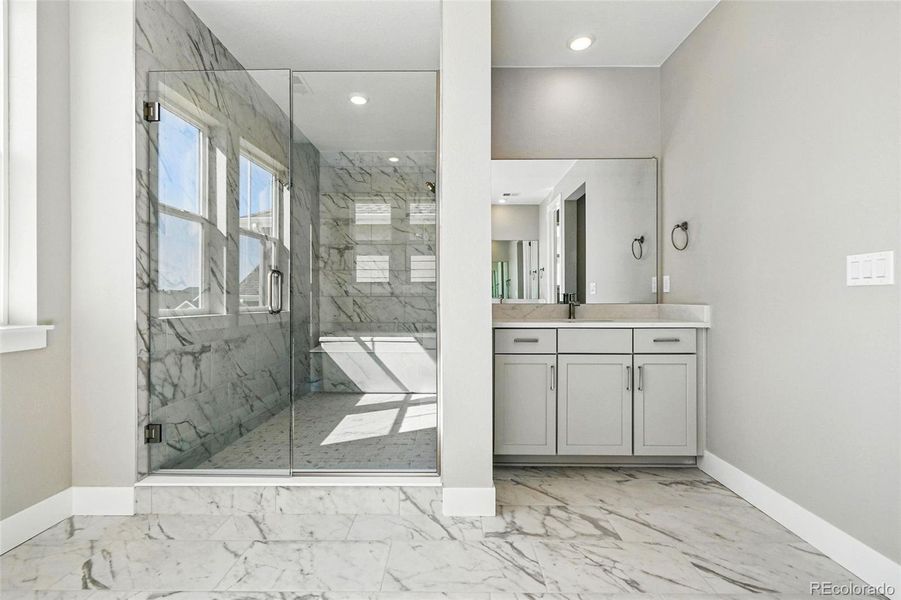 9329 Russell Circle ~ Ready Now