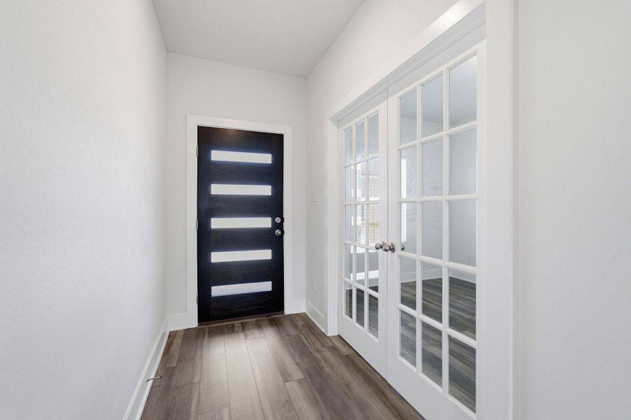 Spacious, unfurnished interior of a new home in Sunfield, Buda (Image 21). Spacious, unfurnished interior of a new home in Sunfield, Buda (Image 21).
