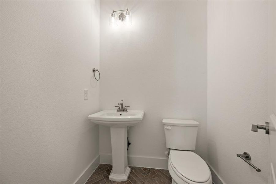 2544 Campden Mews-013