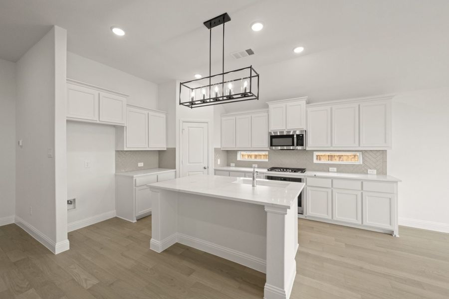 Furnished interior view inside a new home in Timberbrook, Justin (Image 5).