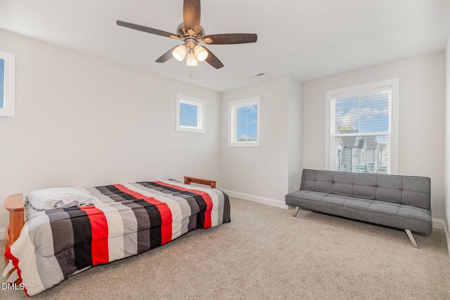 023_img_8045-edit_323