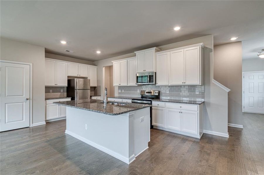 Furnished interior view inside a new home in Alcovy Village, Lawrenceville (Image 6).