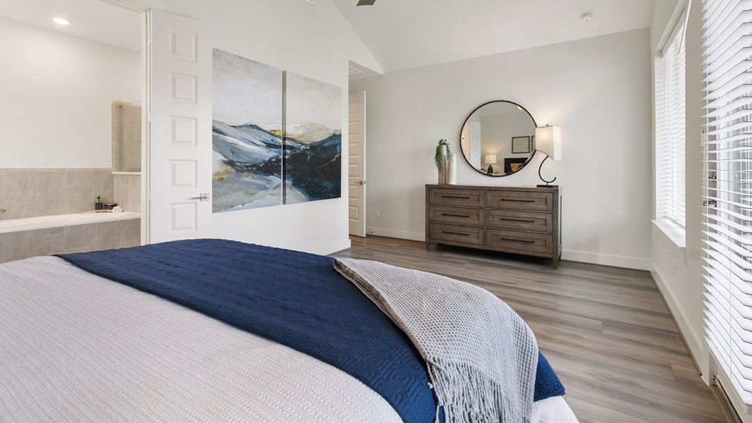 Furnished interior view inside a new home in Shady Acres, Houston (Image 28).