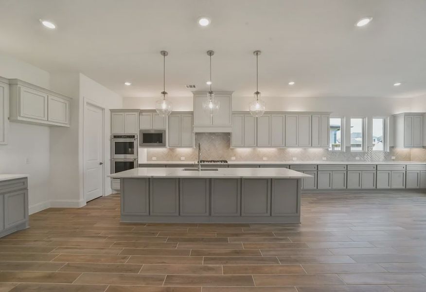 Plan 6005 kitchen - 6 of 21