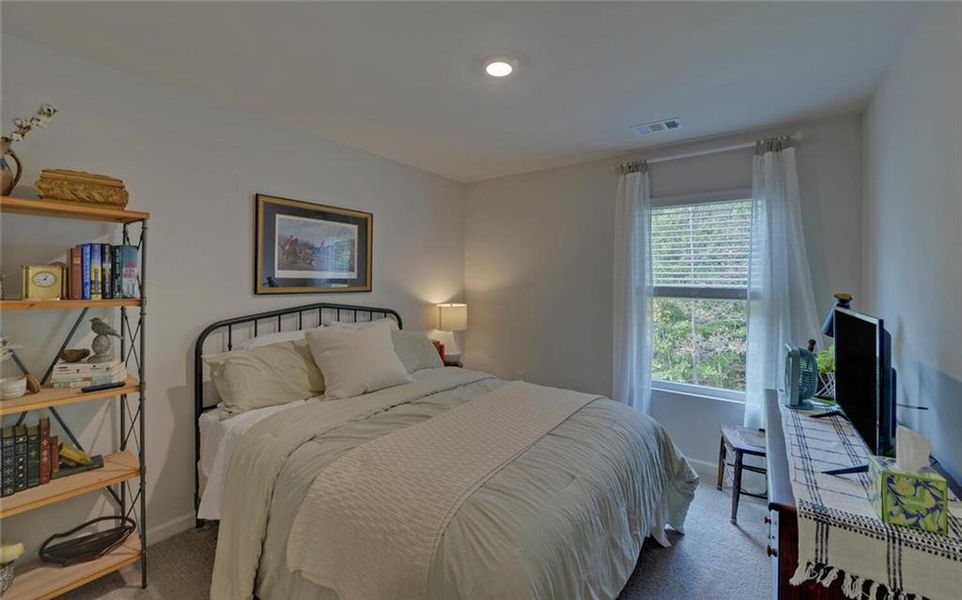 Furnished interior view inside a new home in , Dahlonega (Image 9).