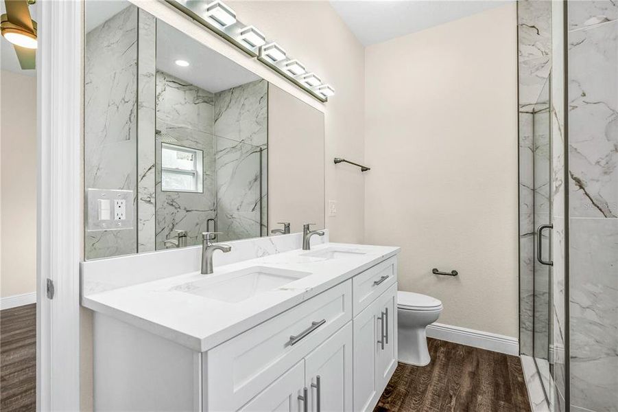 Furnished interior view inside a new home in , Daytona Beach (Image 9).