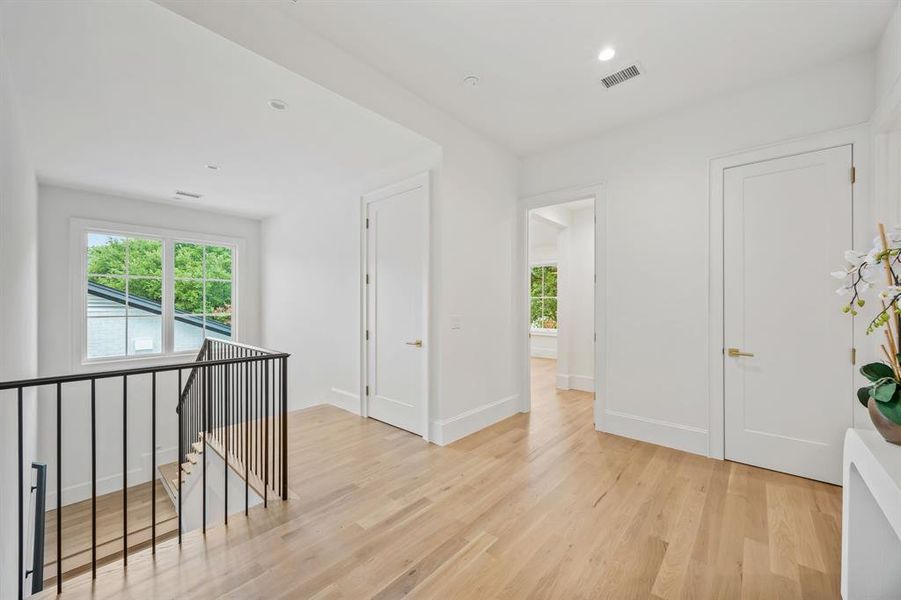 Spacious, unfurnished interior of a new home in , Dallas (Image 21). Spacious, unfurnished interior of a new home in , Dallas (Image 21).