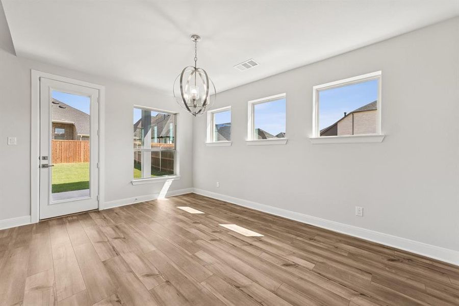Spacious, unfurnished interior of a new home in Sandbrock Ranch, Aubrey (Image 23).