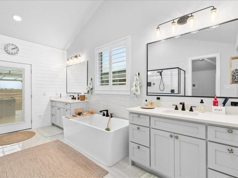 Furnished interior view inside a new home in Canterbury Cove, Forney (Image 27).