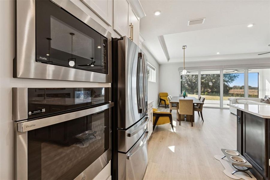 Furnished interior view inside a new home in , Tavares (Image 13).