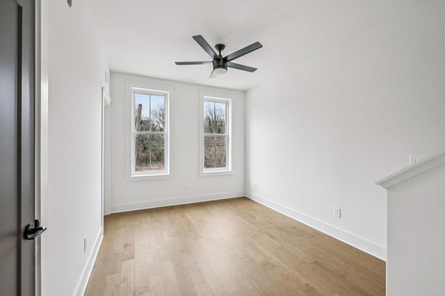 Spacious, unfurnished interior of a new home in , Atlanta (Image 25).