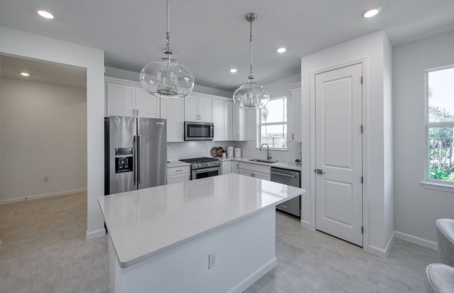 Representative furnished interior of a home built from the Colton by Pulte Homes in Legacy Groves, Nokomis (Image 10).