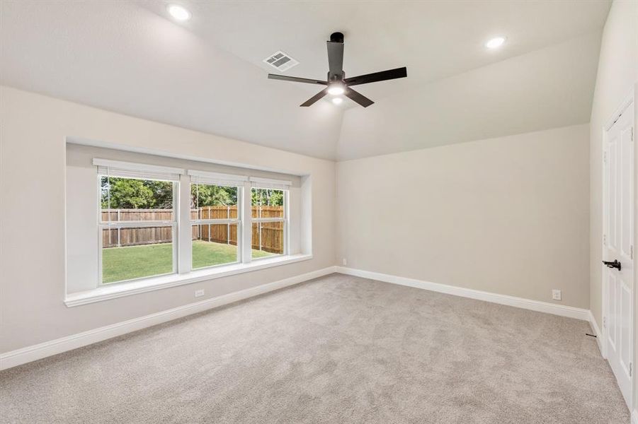 Spacious, unfurnished interior of a new home in East Oak Creek 50-55, Commerce (Image 30).