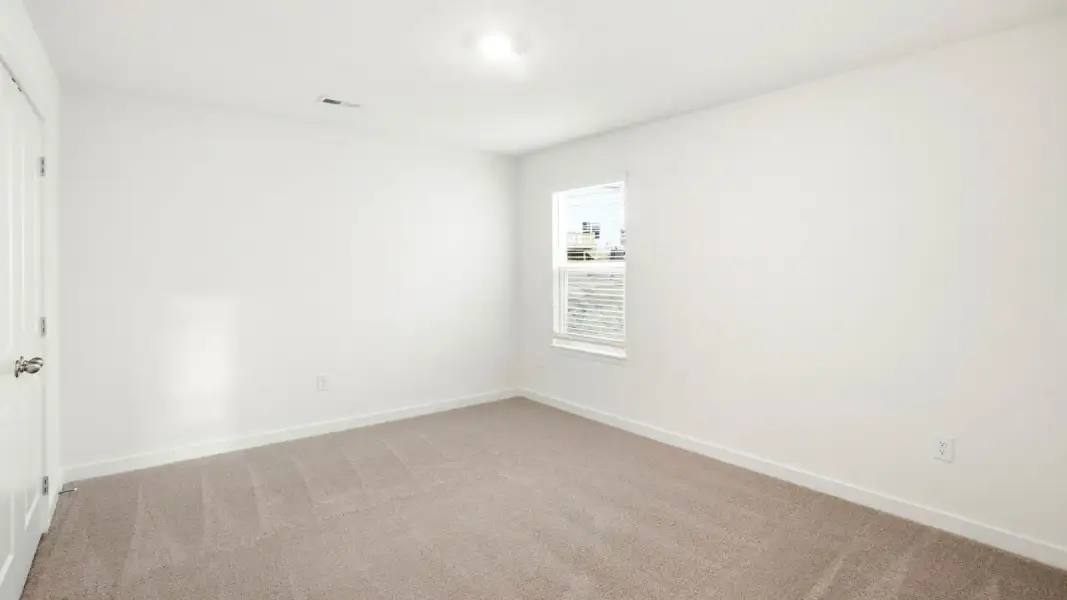 Spacious, unfurnished interior of a new home in Old Shiloh, Greeneville (Image 16). Spacious, unfurnished interior of a new home in Old Shiloh, Greeneville (Image 16).