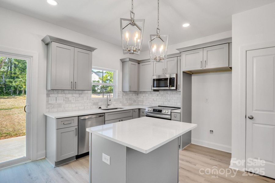 Furnished interior view inside a new home in , Kannapolis (Image 8).