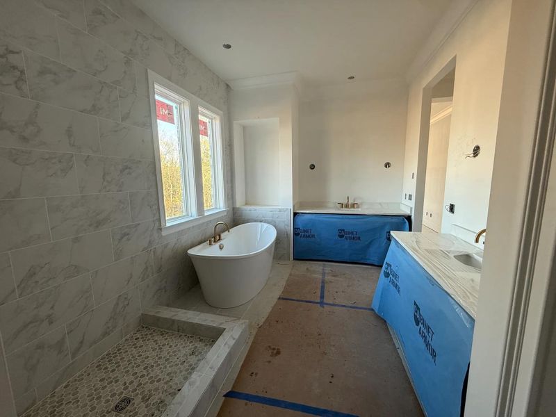 The Somerville E Primary Suite Bathroom