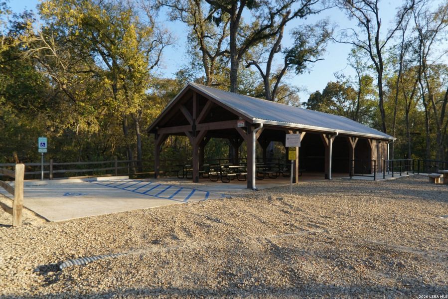 Community amenities in , Belton (Image 44).