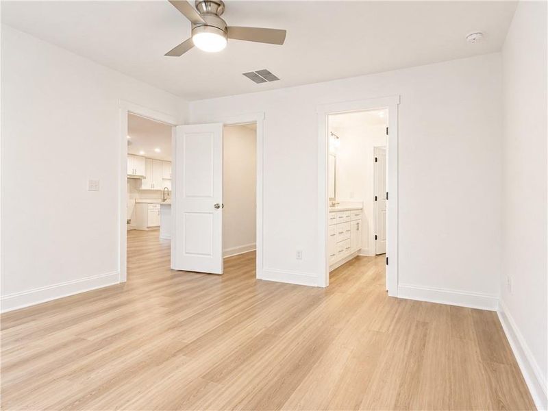 Spacious, unfurnished interior of a new home in , Jasper (Image 20). Spacious, unfurnished interior of a new home in , Jasper (Image 20).