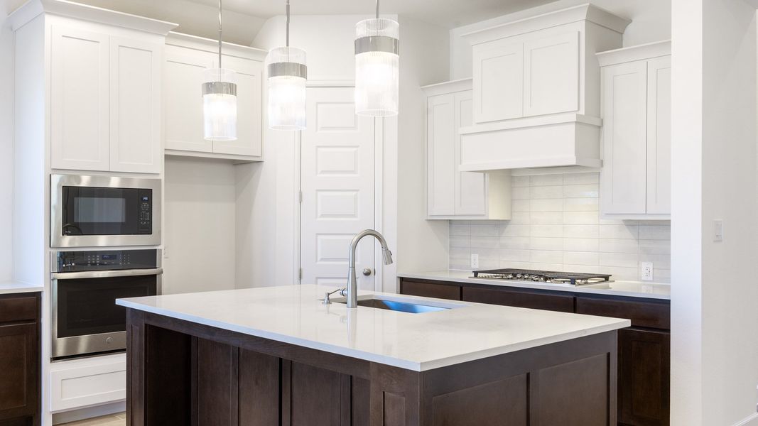 Image 23 of a home in Parkside On The River.