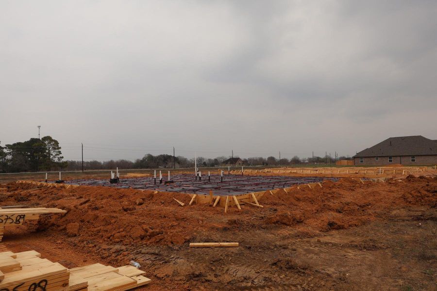 One story home with 4 beds, 2.5 baths, and 3 car garage