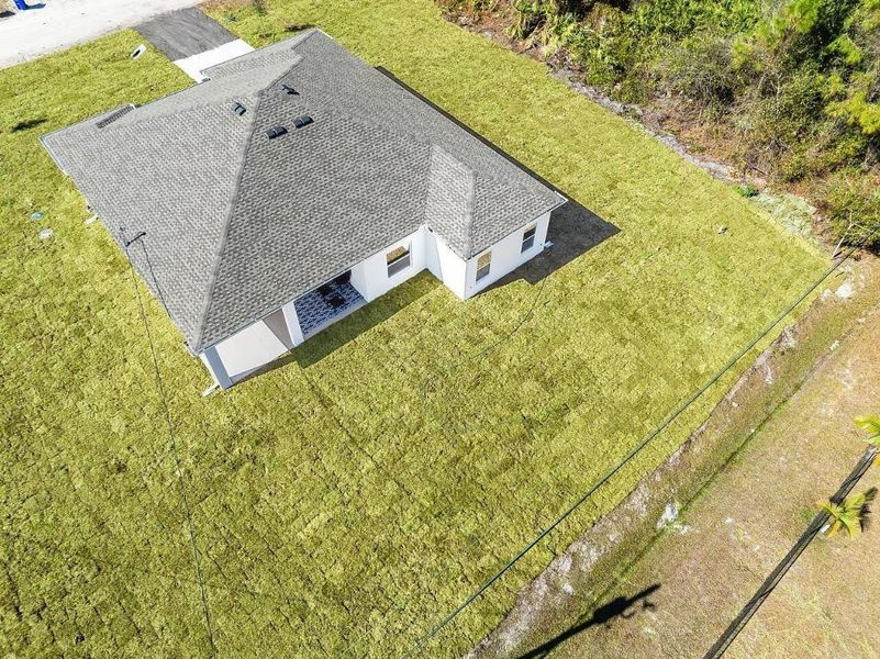 8846-97th-Ct-HigMedia-003-1280