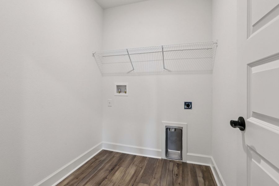 Image 50 of a home in Spring Hill.