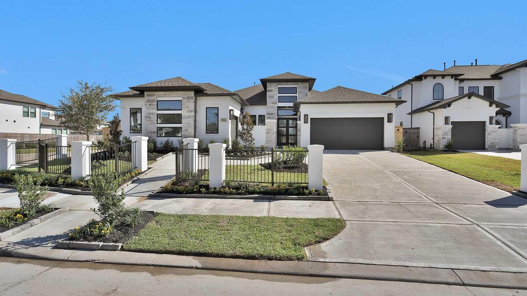 Image 13 of a home in Sienna 65' - Valencia. Image 13 of a home in Sienna 65' - Valencia.