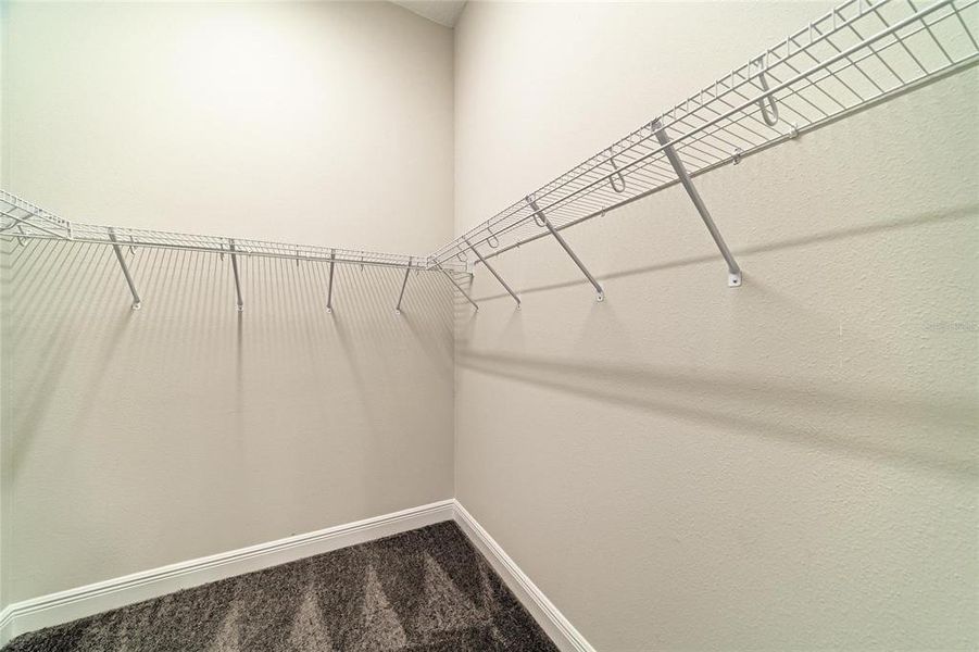 Spacious, unfurnished interior of a new home in Crosswind Point, Parrish (Image 18).